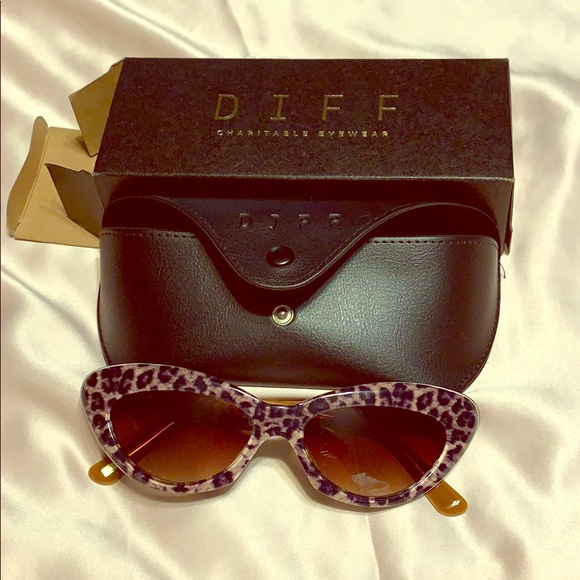 Diff Eyewear Accessories - DIFF sunglasses